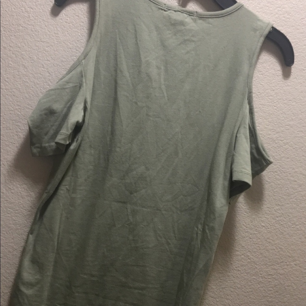 Shirts - Picture 2 of 3